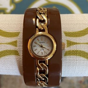 Women’s Gruen Bracelet Quartz Watch